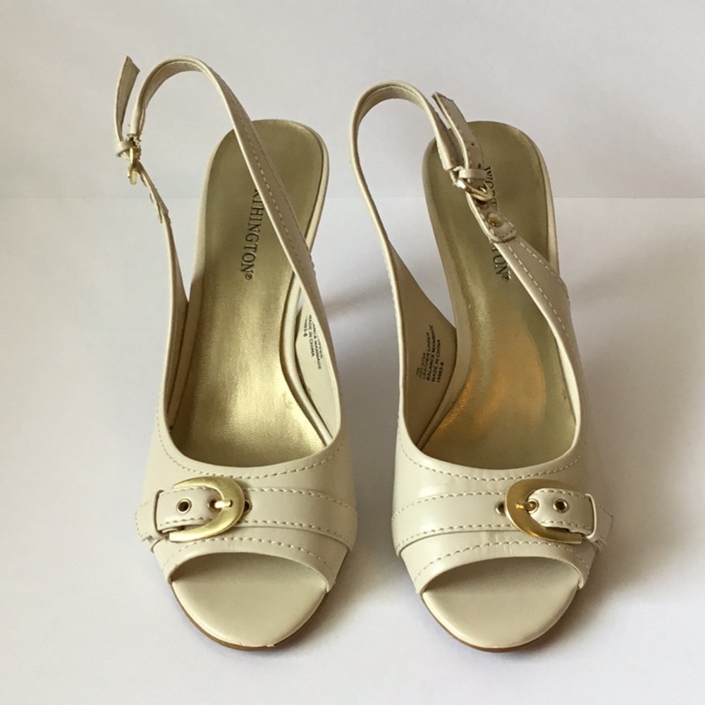 SOLD Worthington Beige Leather Wood Heel Slingback